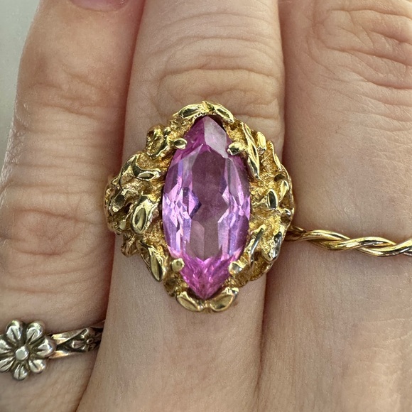 Stunning Vintage Pink Sapphire Ring Solid 14K Gold. About 7.25. Gorgeous Estate! - Picture 5 of 15